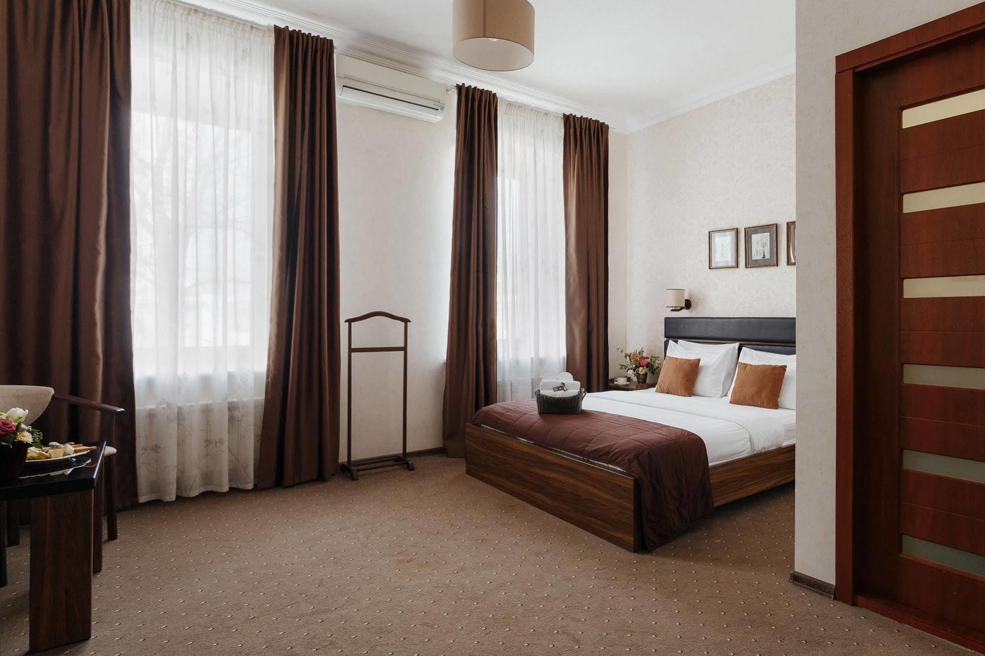 2be Aparts Aparthotel 3*